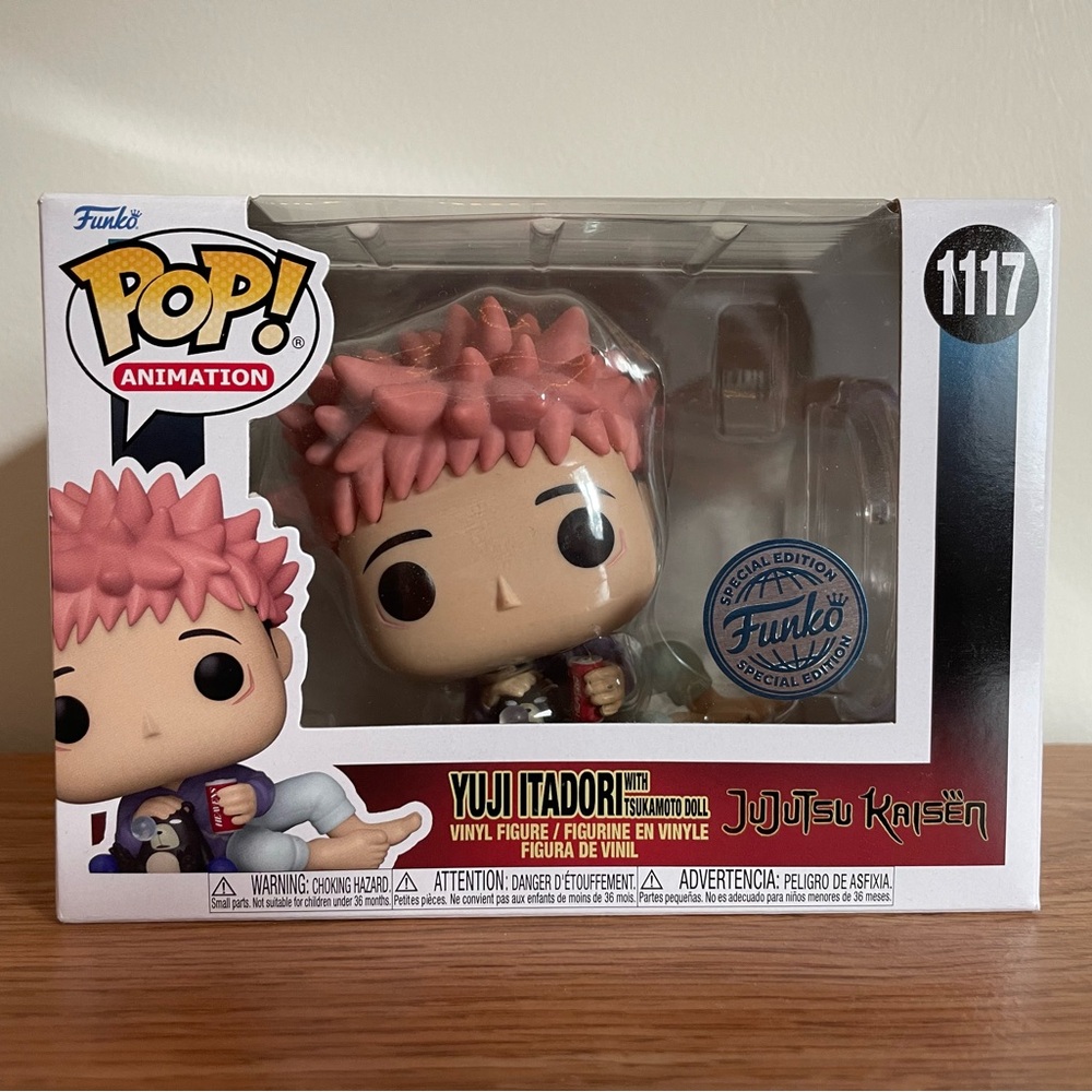 Yuji Itadori with Tsukamoto Doll Funko Pop
